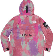 Lade das Bild in den Galerie-Viewer, Supreme/ The North Face Cargo Jacket Multi
