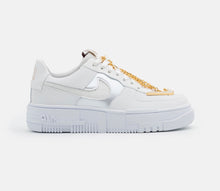 Lade das Bild in den Galerie-Viewer, Nike Air Force 1 Pixel Summit White
